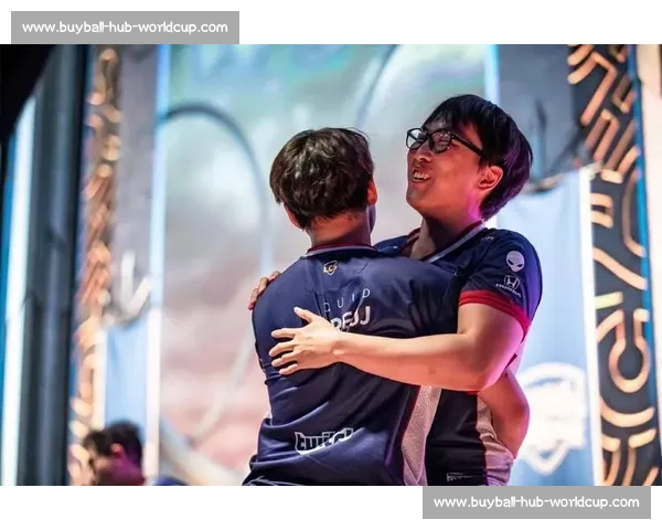 MSI冠军回顾，经典永流传，致敬那些闪耀的电竞明星！