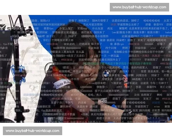 某电竞选手直播间惊现“神级”操作，弹幕瞬间爆炸！